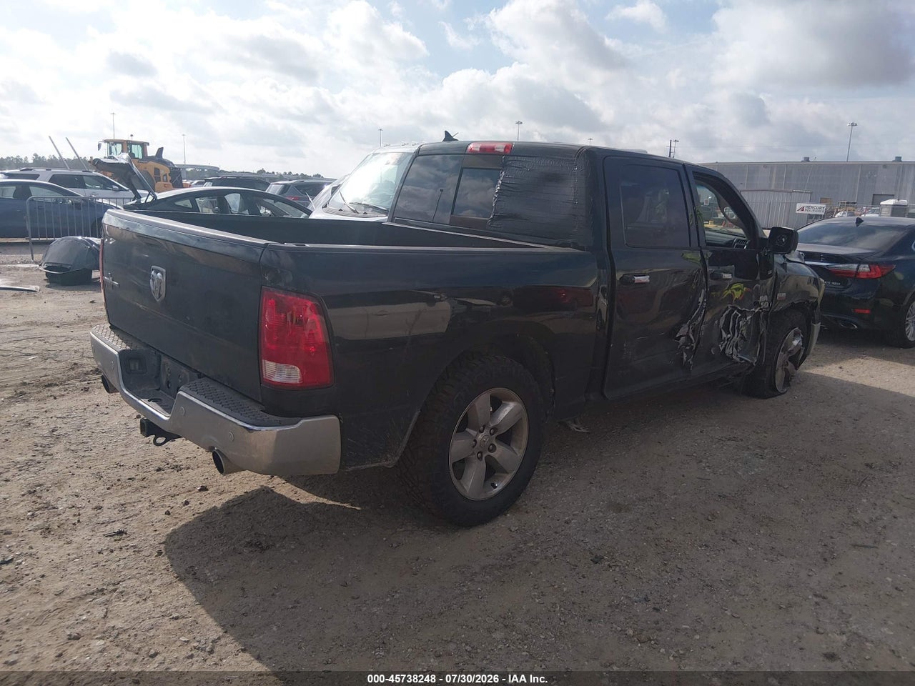2014 RAM 1500 LONE STAR · 4/11