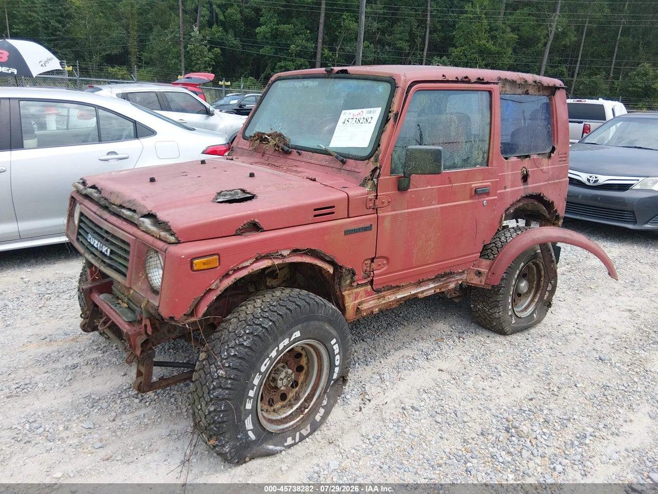 1988 SUZUKI SAMURAI   · 4/10