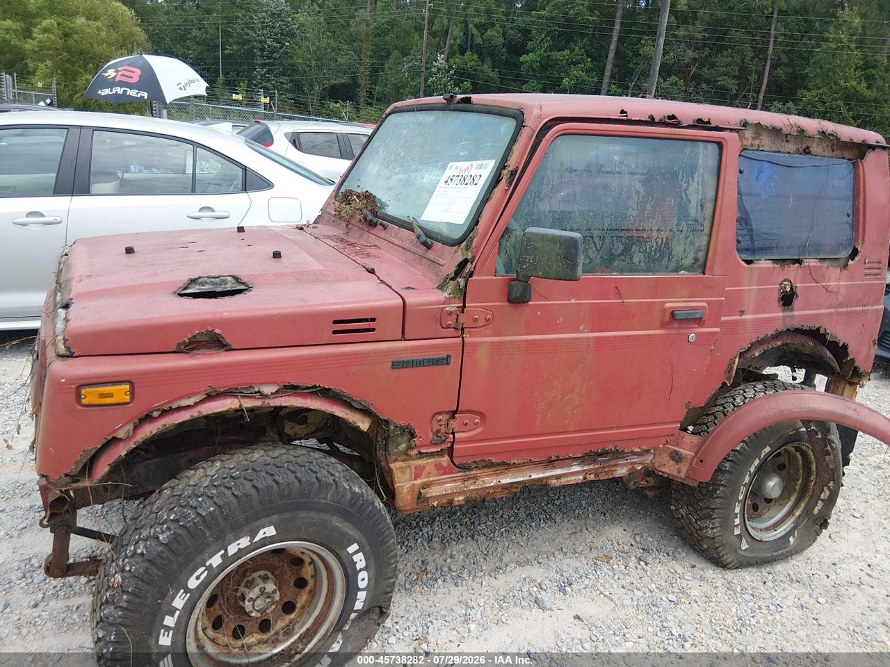 1988 SUZUKI SAMURAI   · 6/10