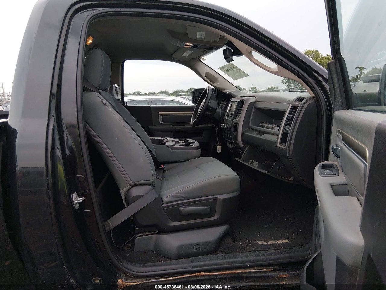 2016 RAM 1500 EXPRESS · 5/11