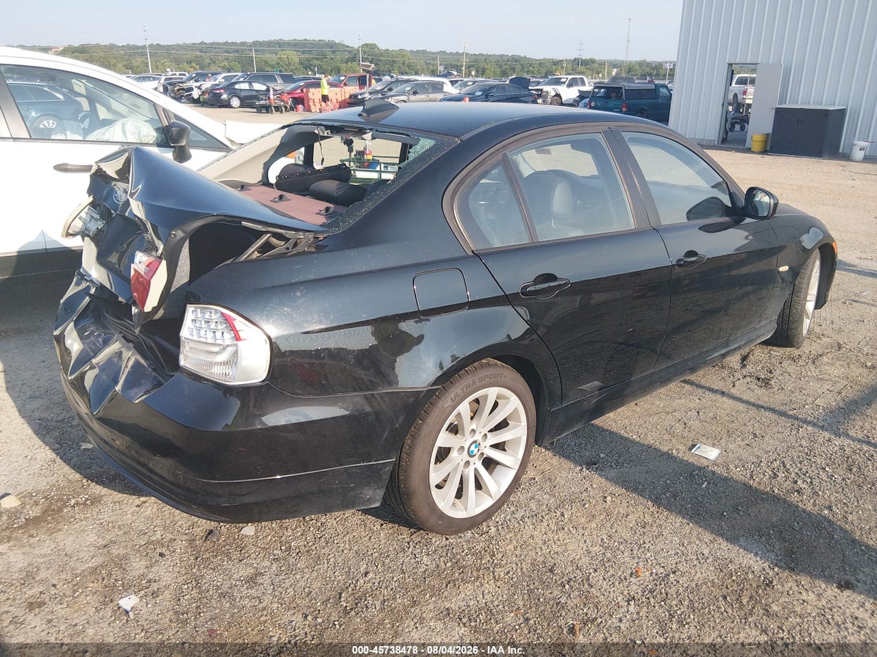 2011 BMW 328I · 4/11