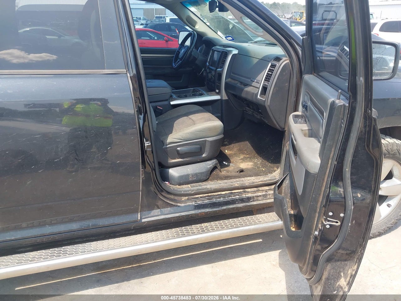 2016 RAM 1500 SLT · 5/11