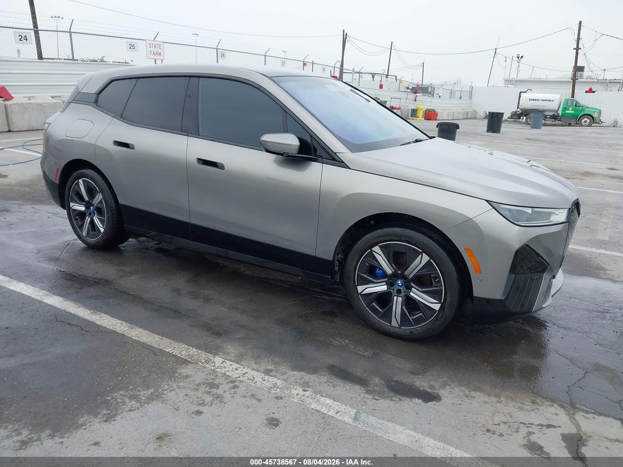 WB523CF00RC****** · 2024 BMW IX XDRIVE50