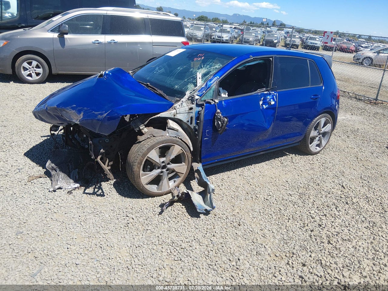 2019 VOLKSWAGEN GOLF R 2.0T W/DCC   NAVIGATION · 2/11
