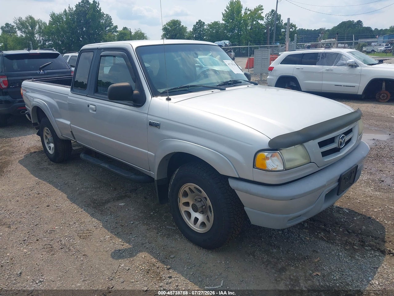 4F4YR16U22T****** · 2002 MAZDA B3000 DS