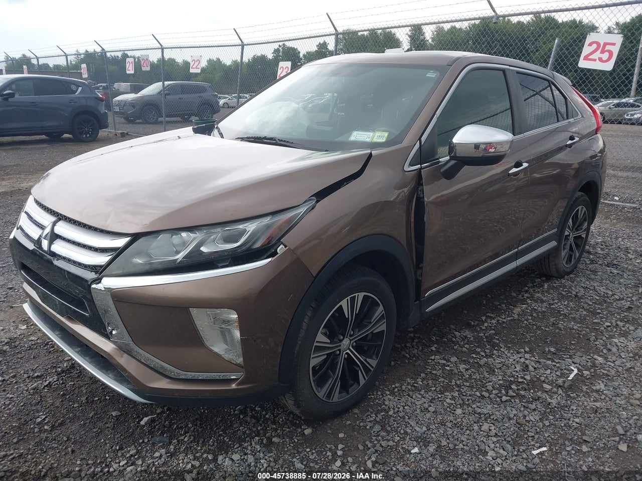 2018 MITSUBISHI ECLIPSE CROSS SE · 2/11