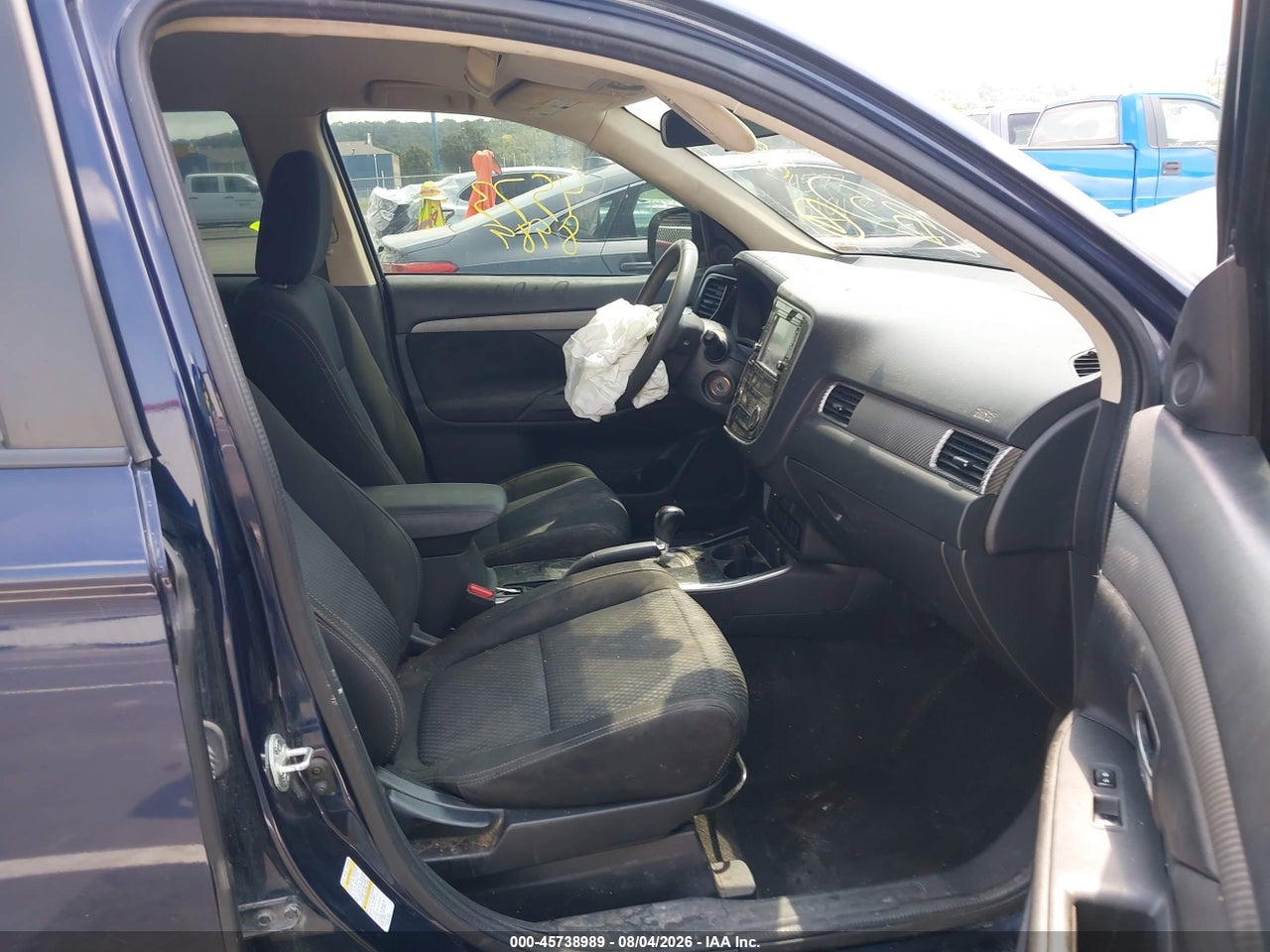 2018 MITSUBISHI OUTLANDER ES · 5/11