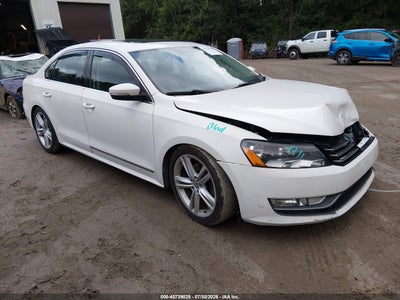 1VWBT7A31FC****** · 2015 VOLKSWAGEN PASSAT 1.8T SE
