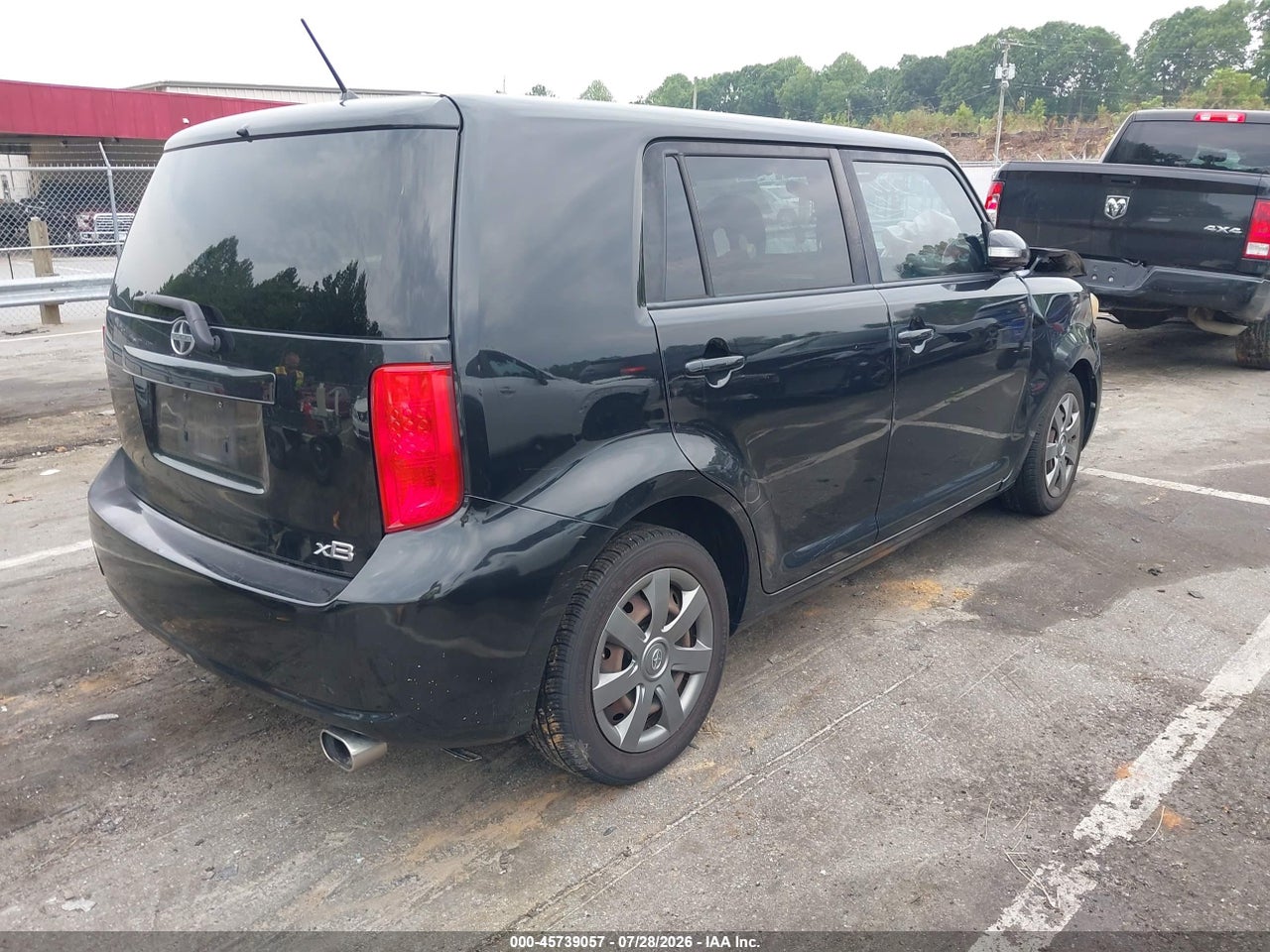 2008 SCION XB   · 4/10