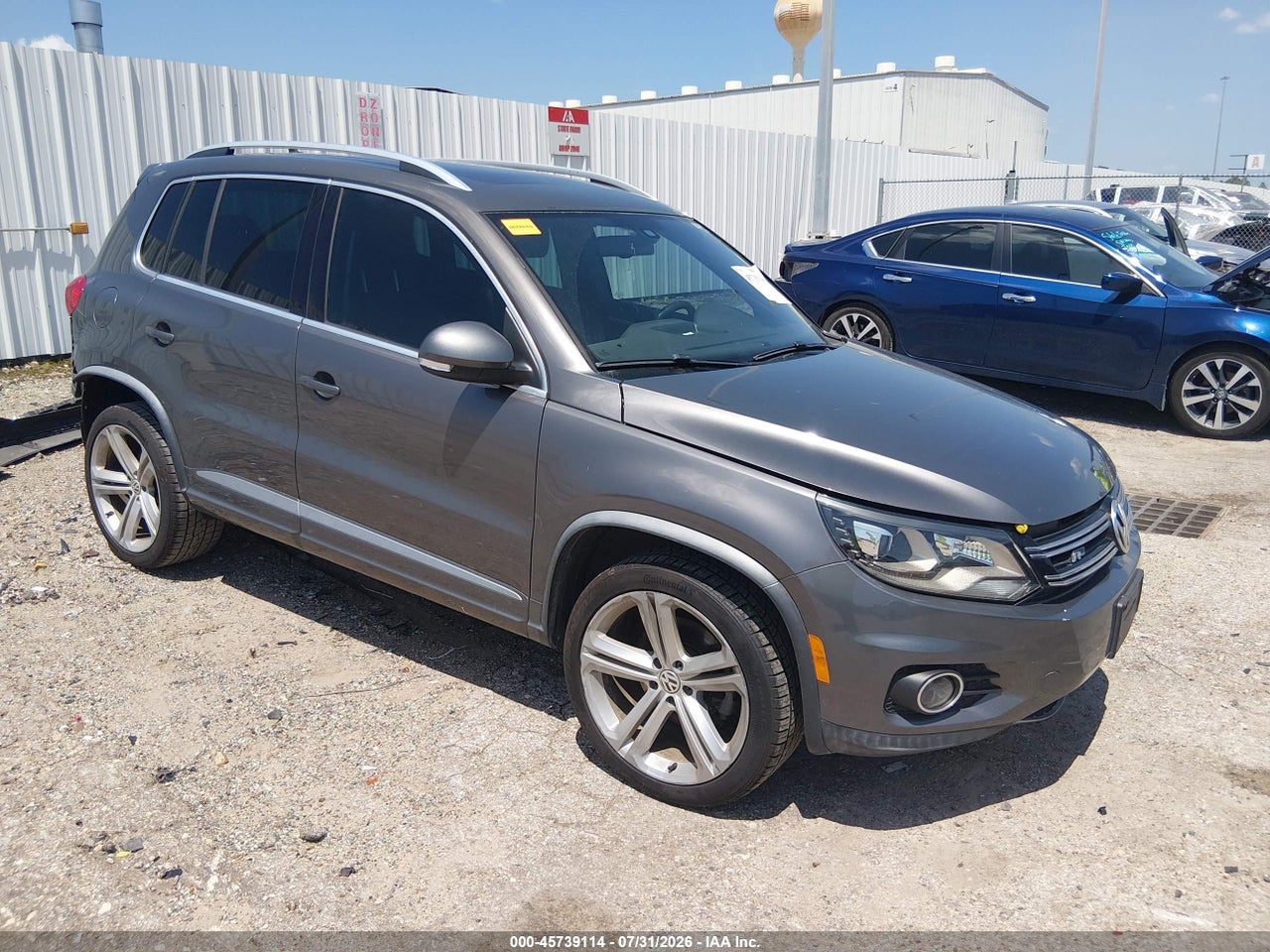 2015 VOLKSWAGEN TIGUAN R-LINE