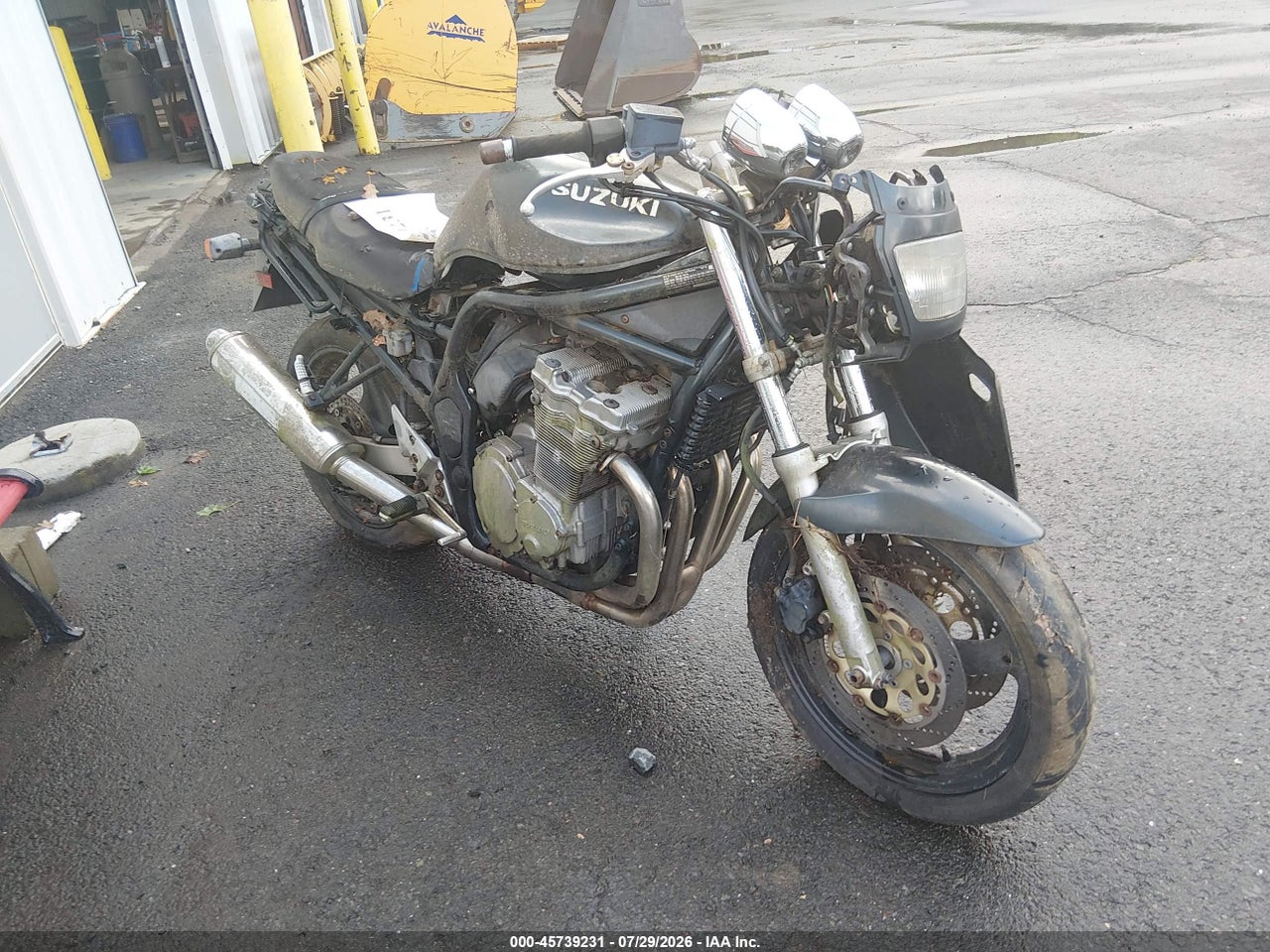 JS1GN77A1T2****** · 1996 SUZUKI GSF600 S