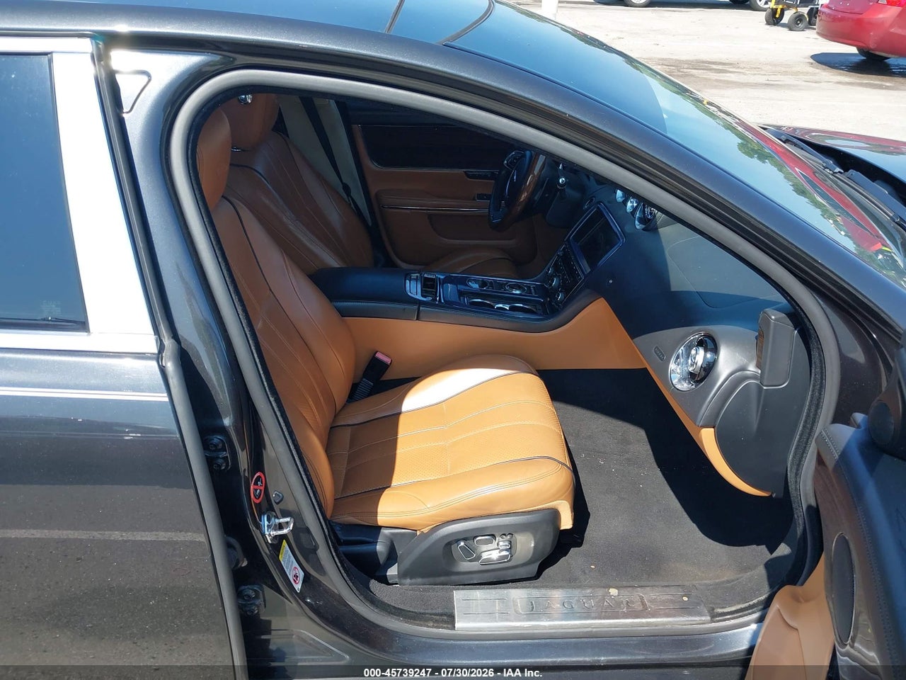2012 JAGUAR XJ XJL PORTFOLIO · 5/11