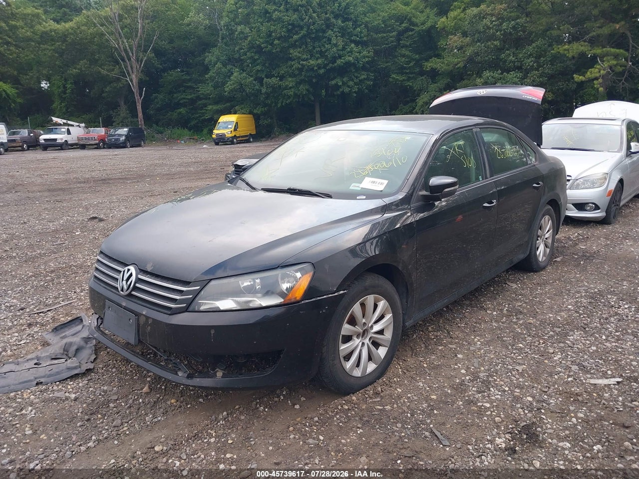 2013 VOLKSWAGEN PASSAT 2.5L S · 2/10