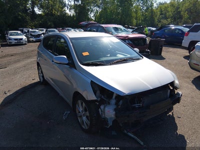 KMHCU5AE3DU****** · 2013 HYUNDAI ACCENT SE