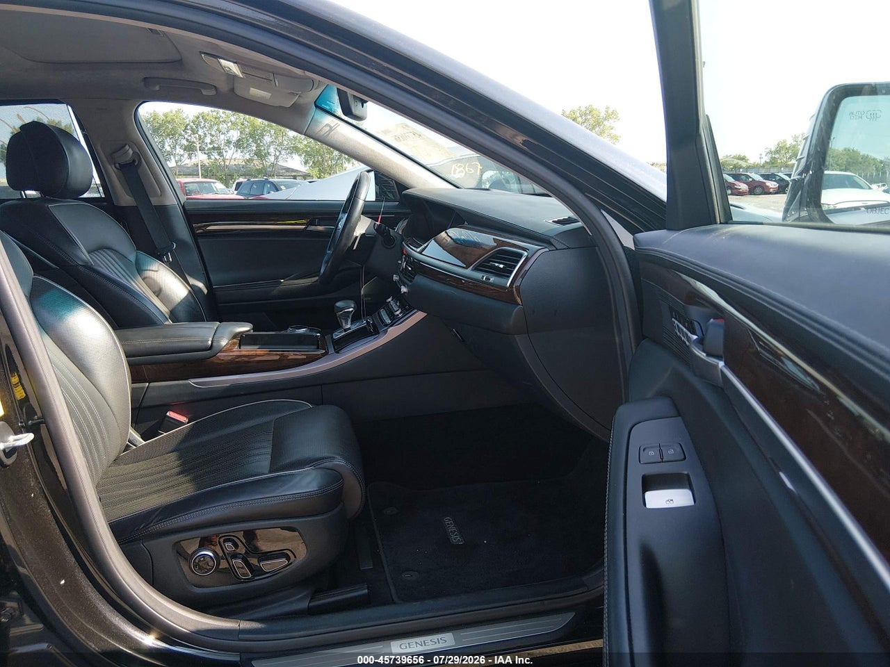 2019 GENESIS G90 3.3T PREMIUM · 5/11
