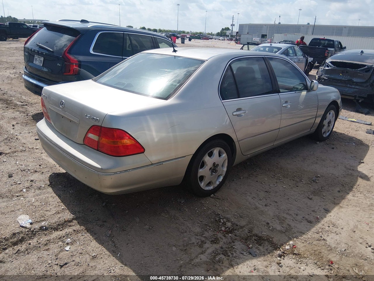 2003 LEXUS LS 430   · 4/11