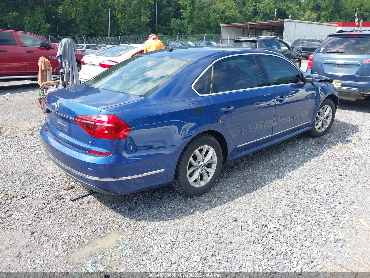 2017 VOLKSWAGEN PASSAT 1.8T S · 4/11