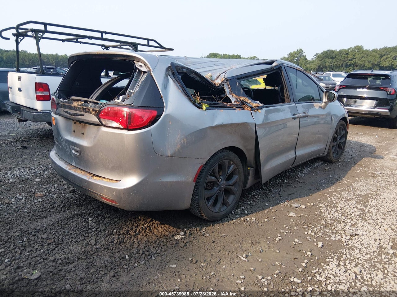 2018 CHRYSLER PACIFICA TOURING PLUS · 4/11