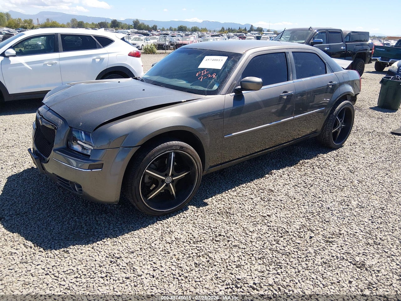 2008 CHRYSLER 300 TOURING · 2/11