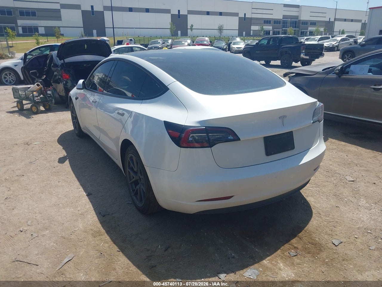 2023 TESLA MODEL 3 REAR-WHEEL DRIVE · 3/9