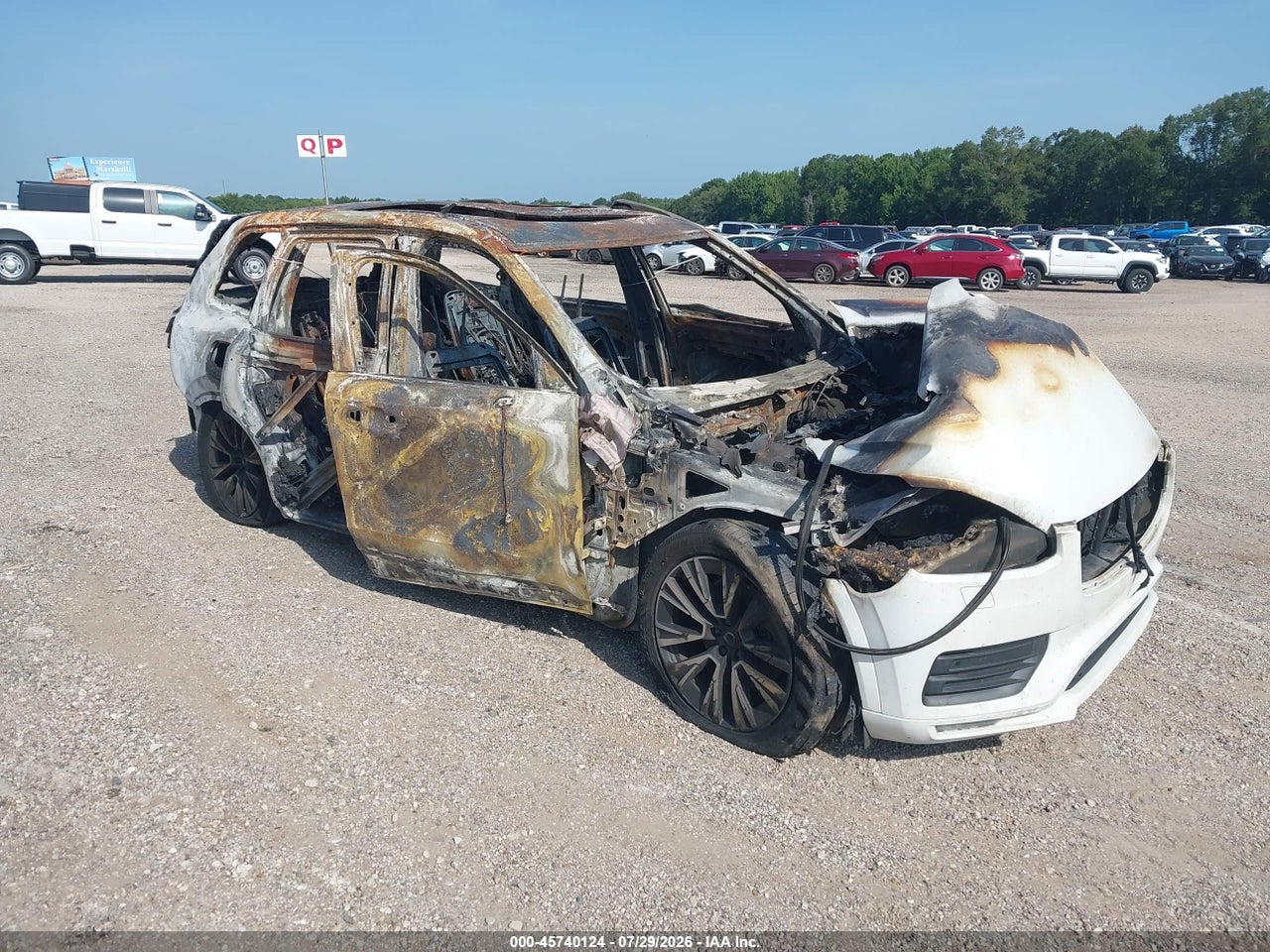 YV4A221K1L1****** · 2020 VOLVO XC90 T6 MOMENTUM 6 PASSENGER