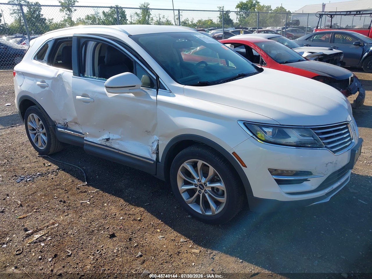 5LMCJ2C98HU****** · 2017 LINCOLN MKC SELECT