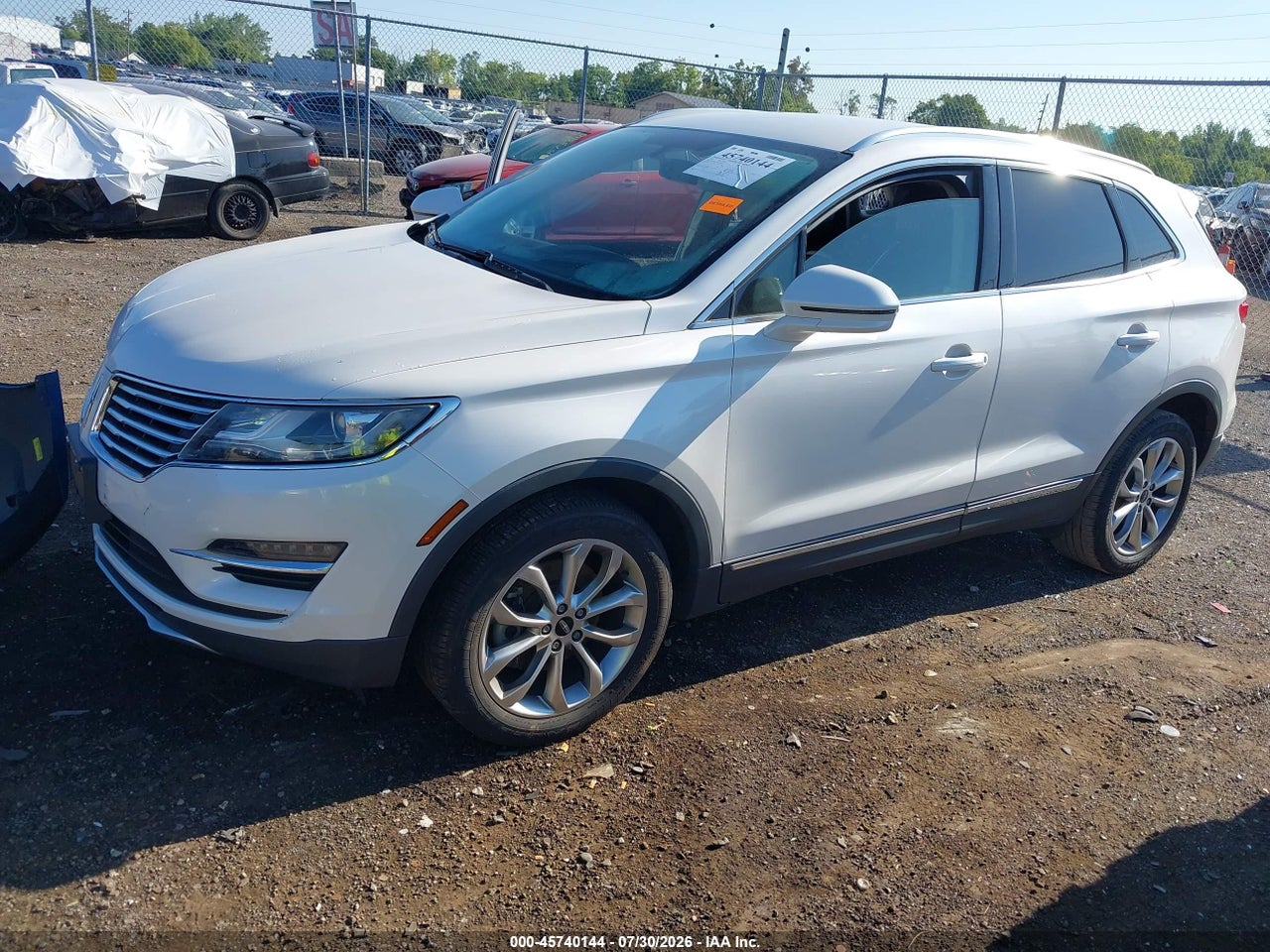 2017 LINCOLN MKC SELECT · 2/11