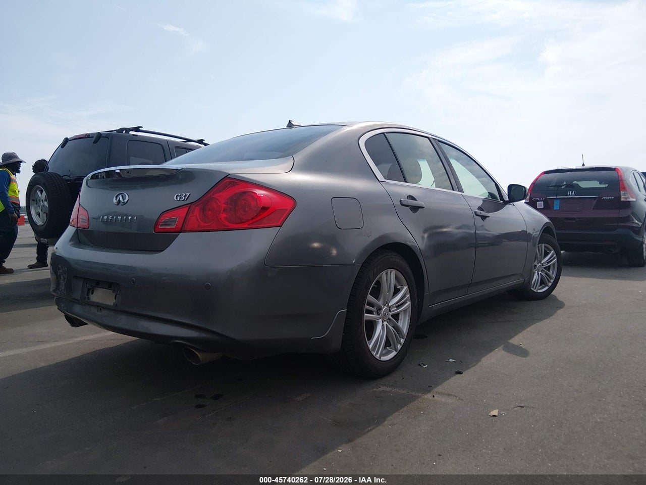 2013 INFINITI G37 JOURNEY · 4/11