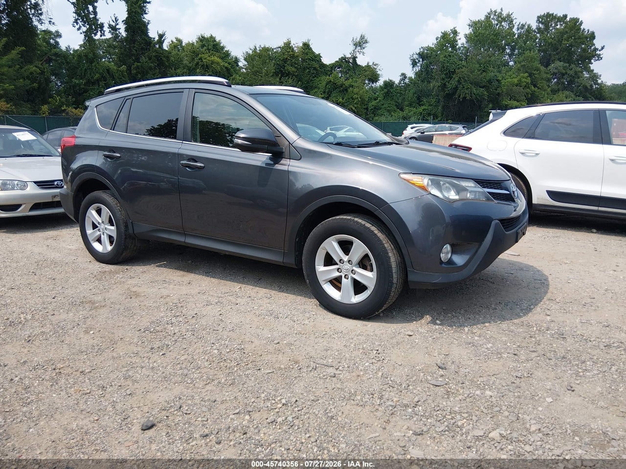 JTMRFREV6DD****** · 2013 TOYOTA RAV4 XLE