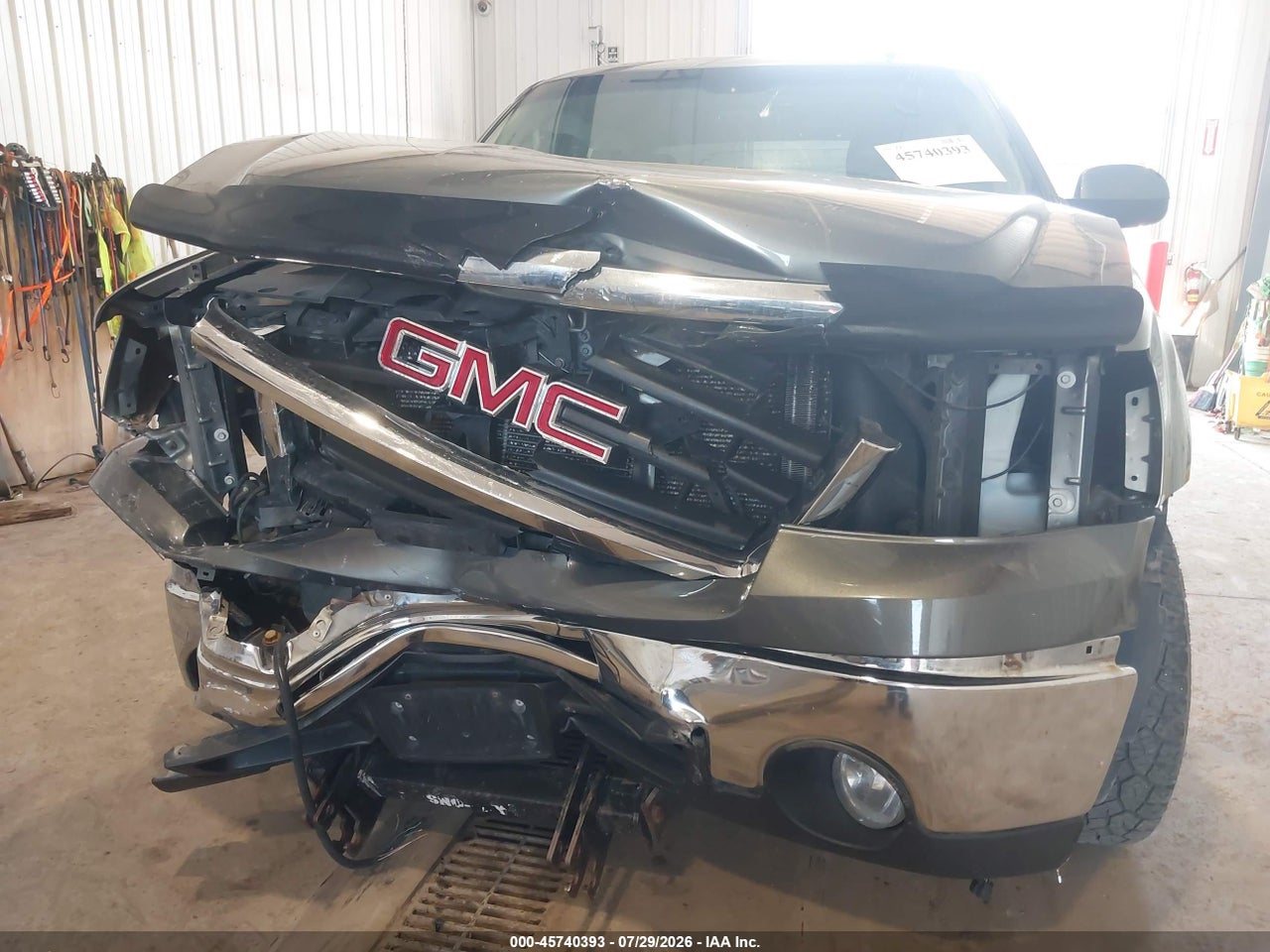 3GTP2WE35BG****** · 2011 GMC SIERRA 1500 SLT · 6/11