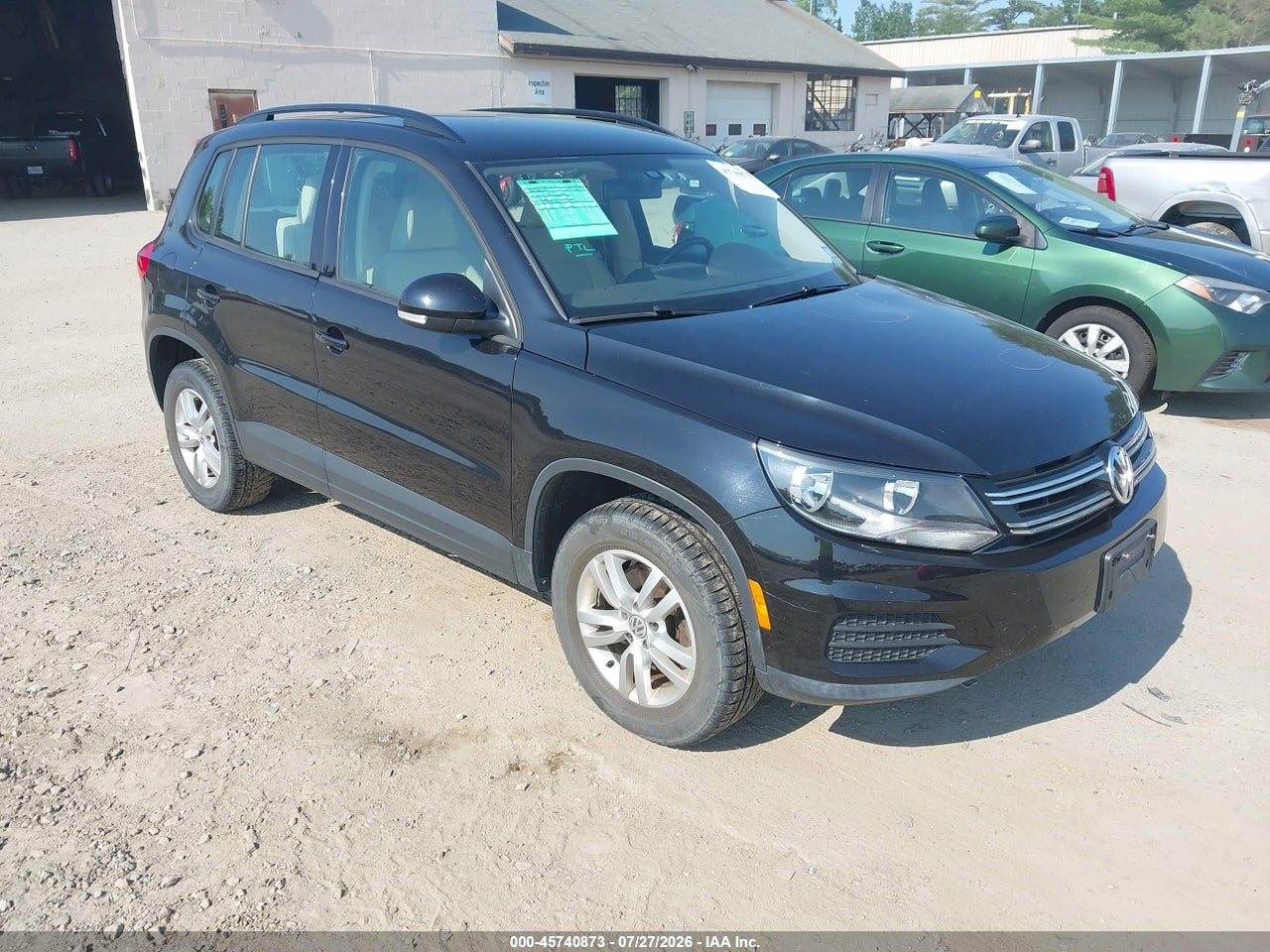 WVGBV7AX2GW****** · 2016 VOLKSWAGEN TIGUAN S