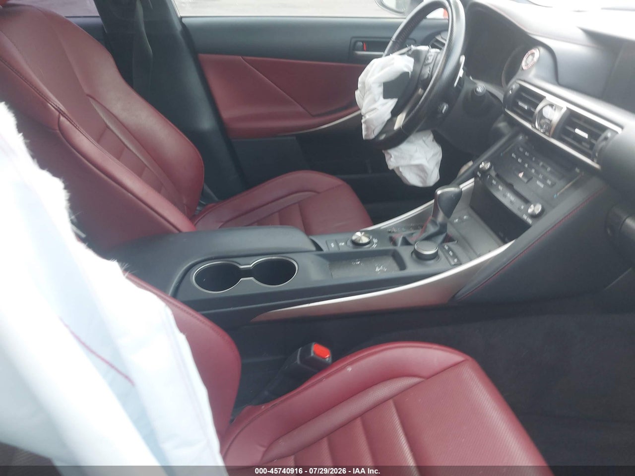 2018 LEXUS IS 300 · 5/11