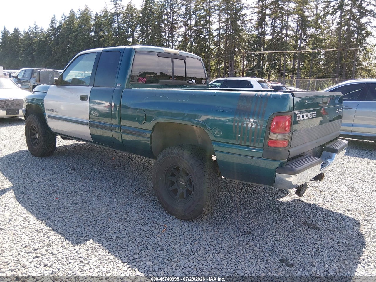 1B7HF13ZXWJ****** · 1998 DODGE RAM 1500 ST · 3/11