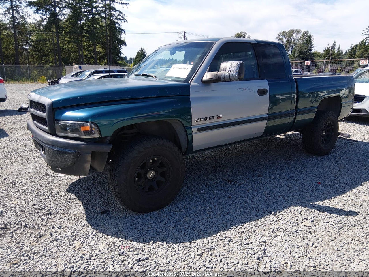 1B7HF13ZXWJ****** · 1998 DODGE RAM 1500 ST · 2/11