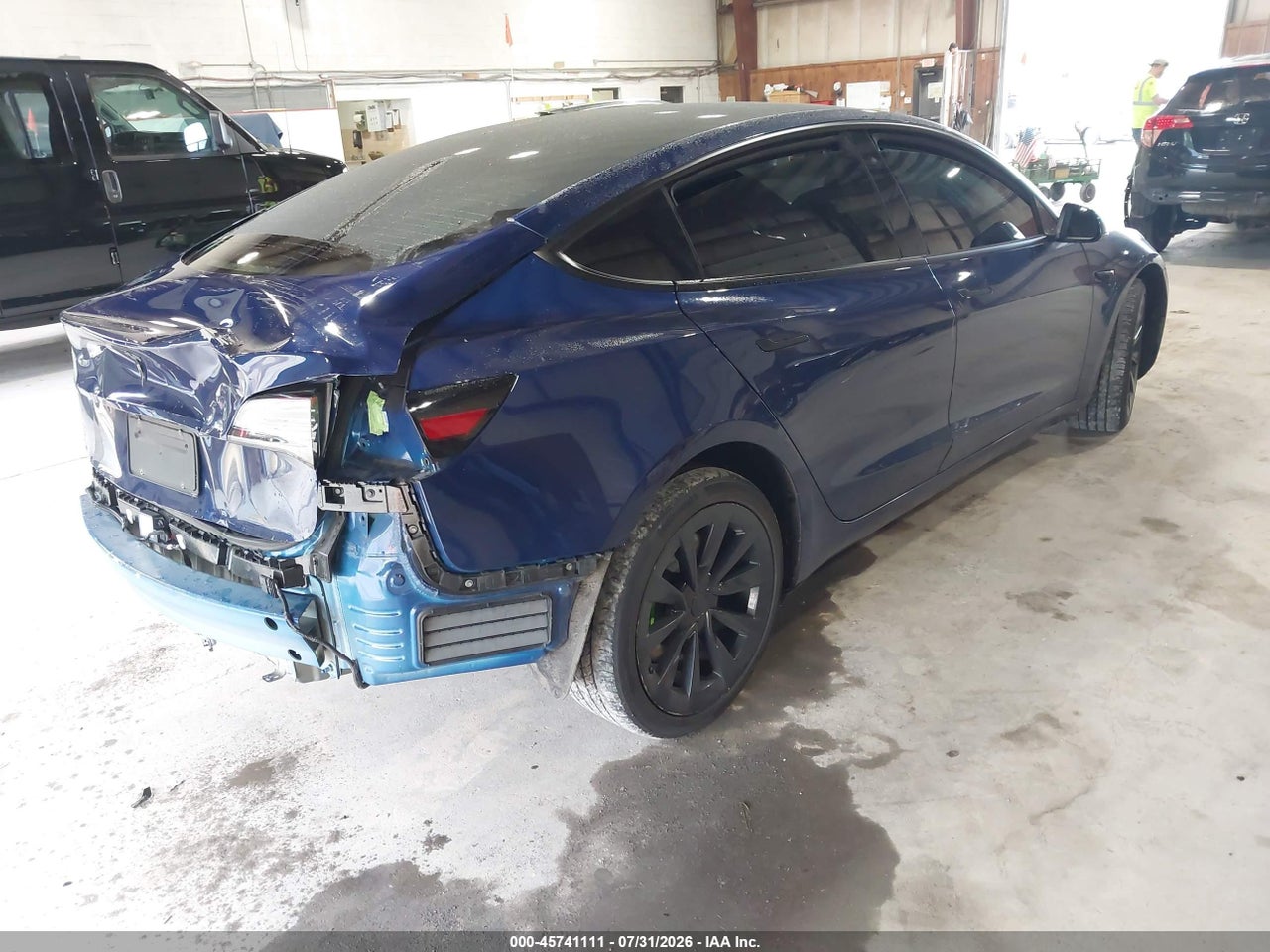 2022 TESLA MODEL 3 REAR-WHEEL DRIVE · 4/9