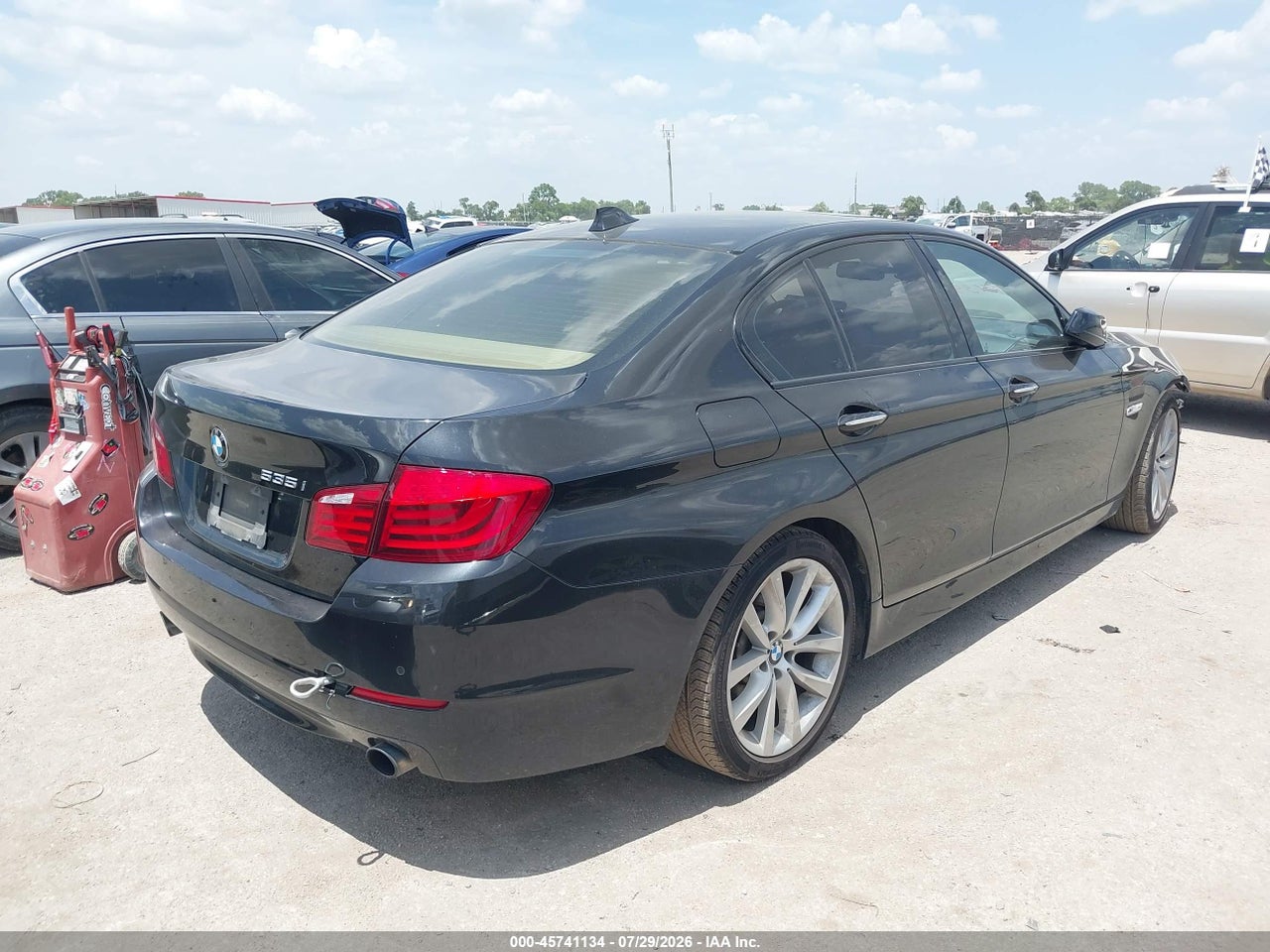 2011 BMW 535I · 4/11