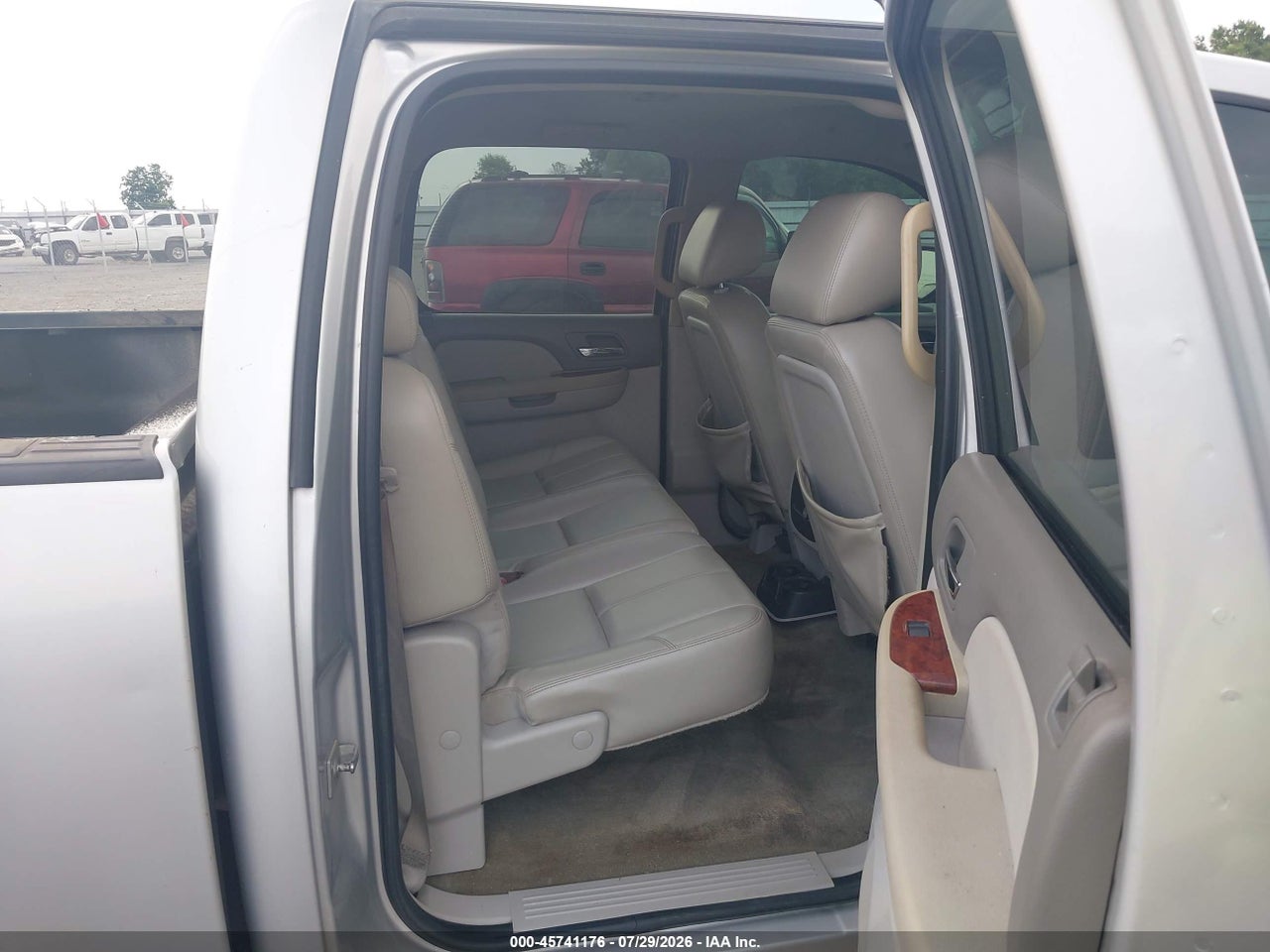3GTP2WE33BG****** · 2011 GMC SIERRA 1500 SLT · 8/11
