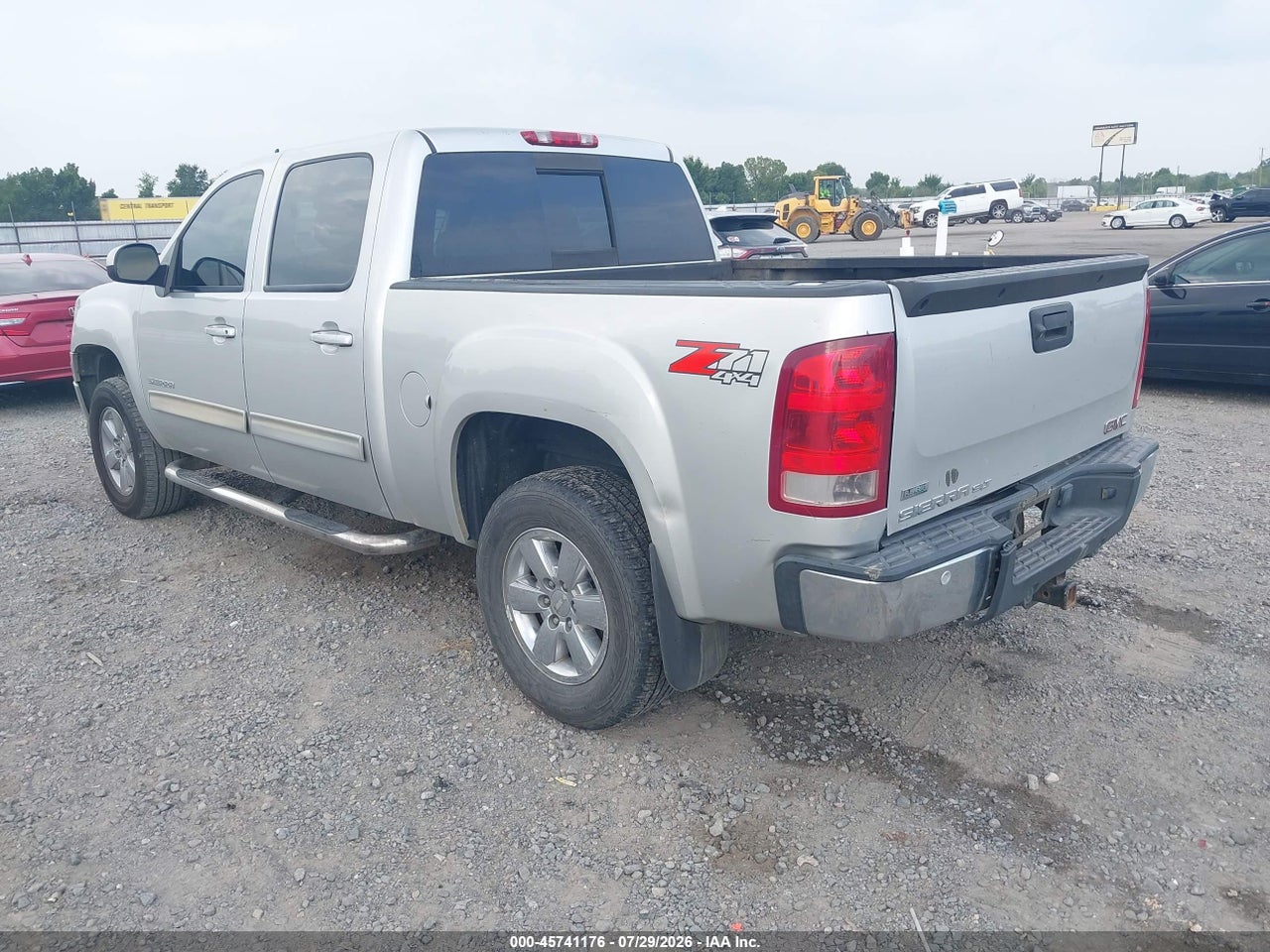 3GTP2WE33BG****** · 2011 GMC SIERRA 1500 SLT · 3/11