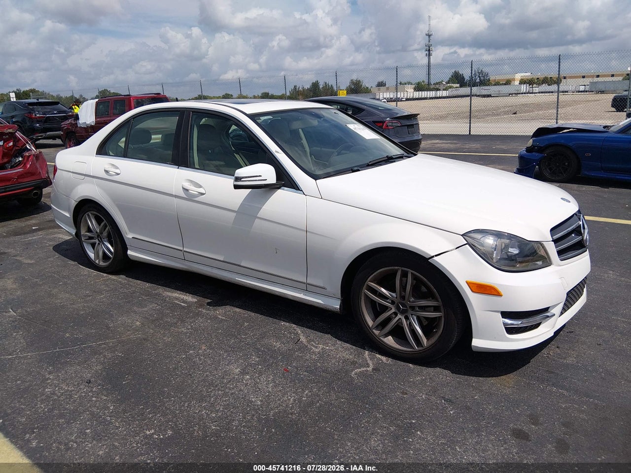 WDDGF4HB0EA****** · 2014 MERCEDES-BENZ C 250 SPORT
