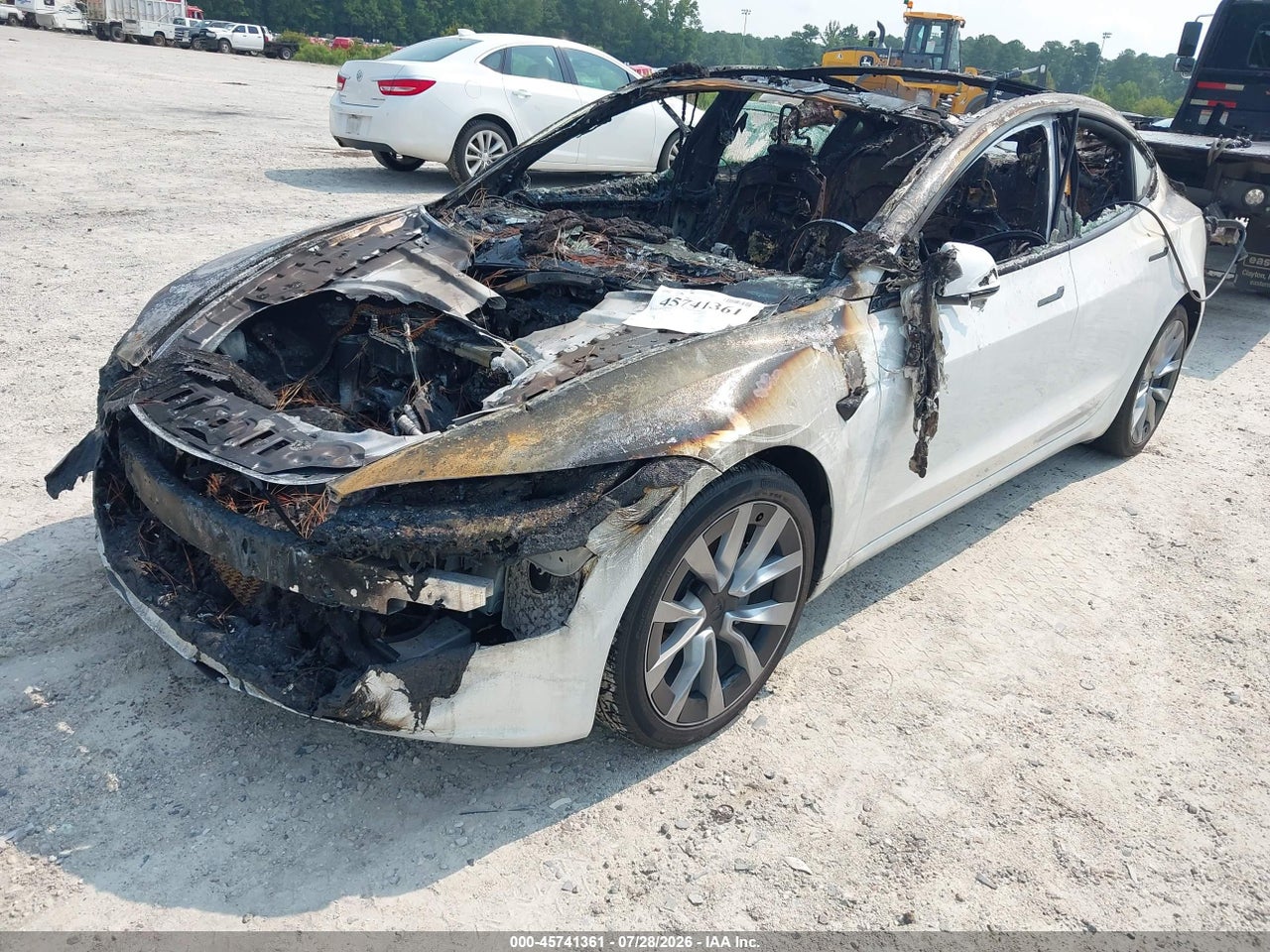 2024 TESLA MODEL 3 LONG RANGE DUAL MOTOR ALL-WHEEL DRIVE · 2/6