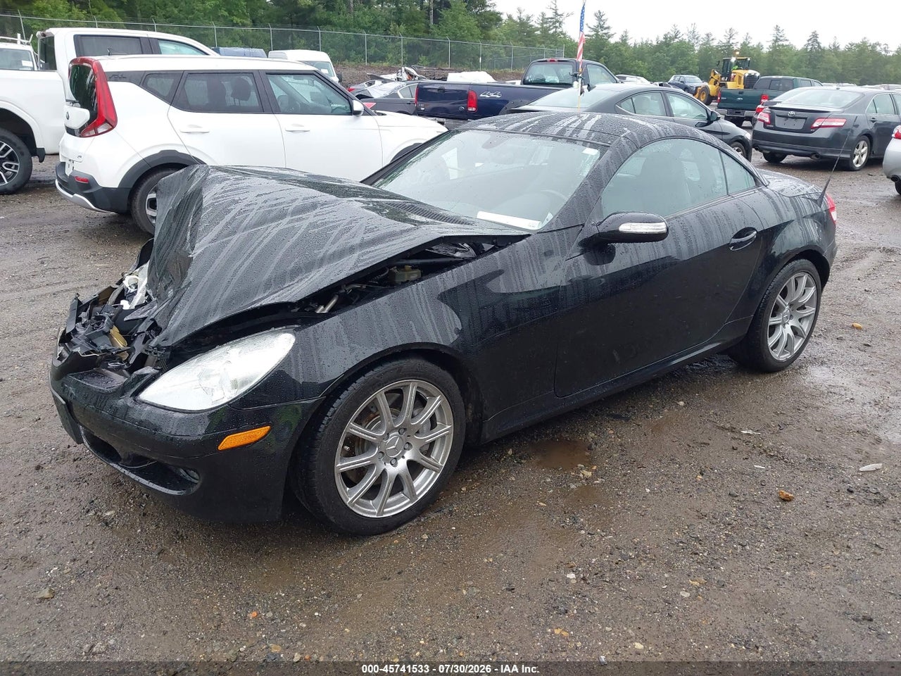 2005 MERCEDES-BENZ SLK 350   · 2/11