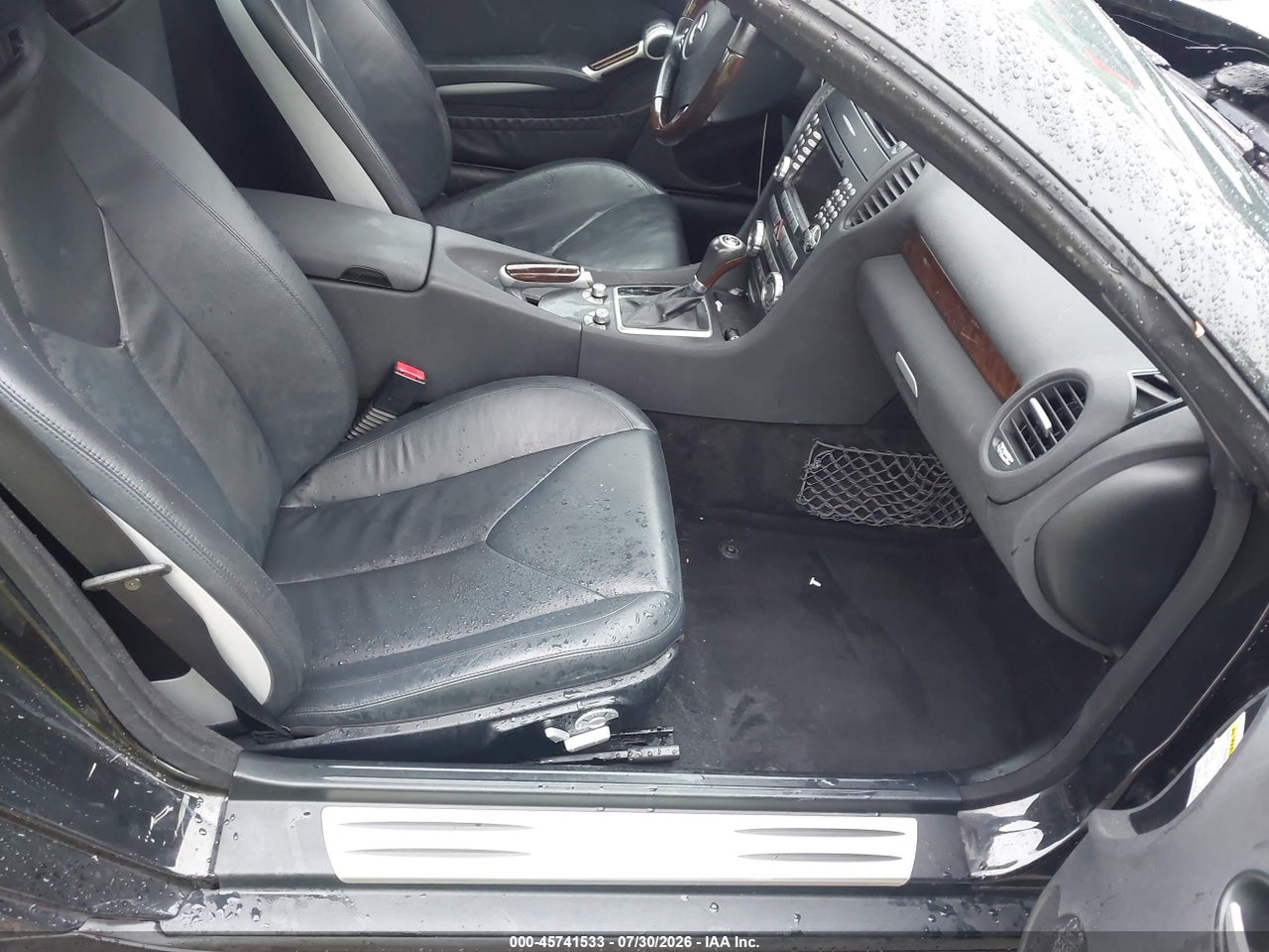 2005 MERCEDES-BENZ SLK 350   · 5/11