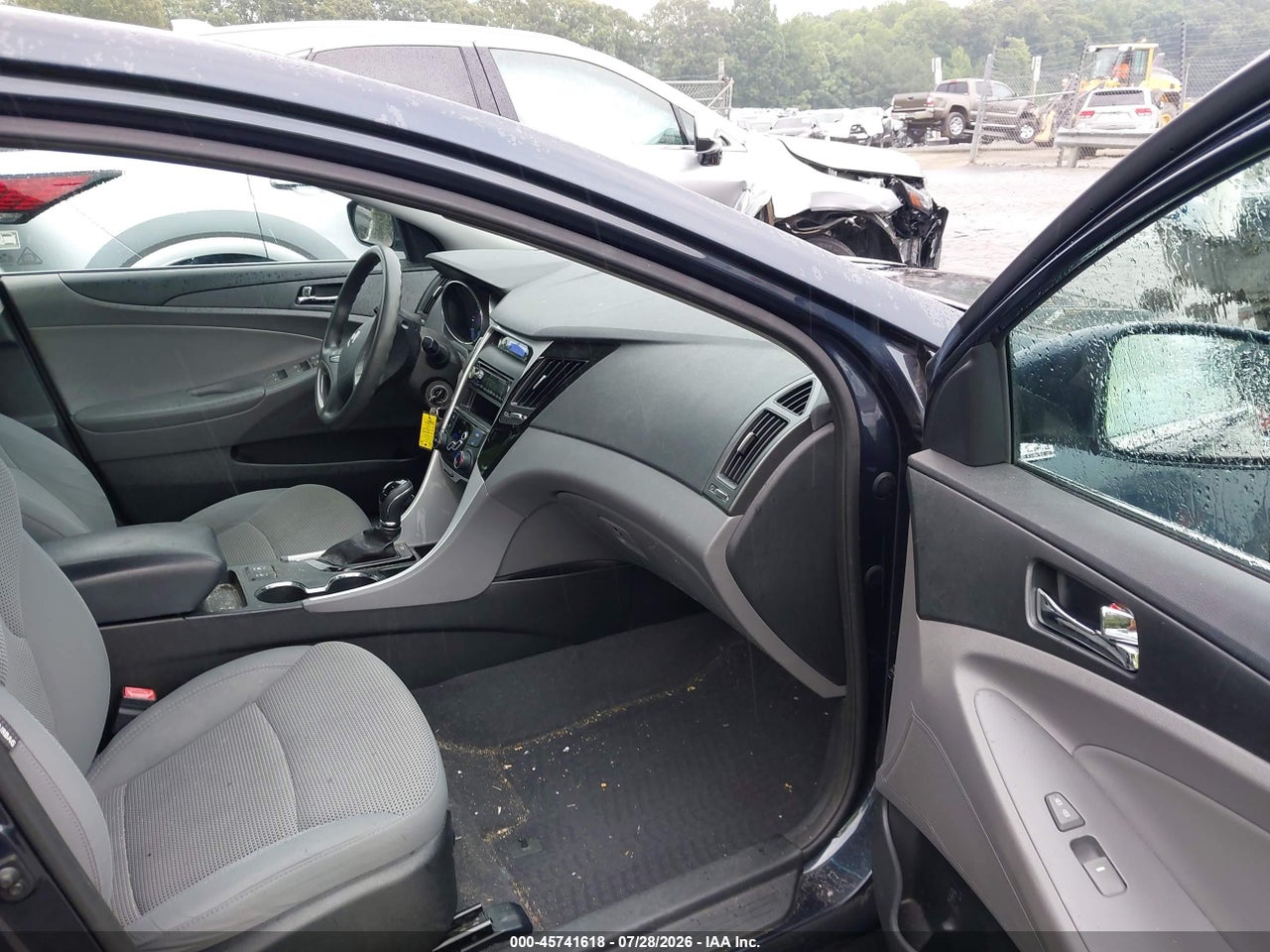 5NPEB4AC1DH****** · 2013 HYUNDAI SONATA GLS · 5/11