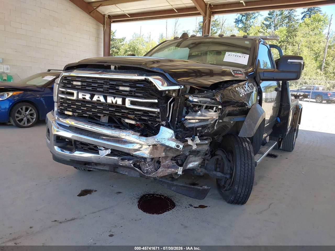 2024 RAM 4500 CHASSIS TRADESMAN/SLT · 6/11