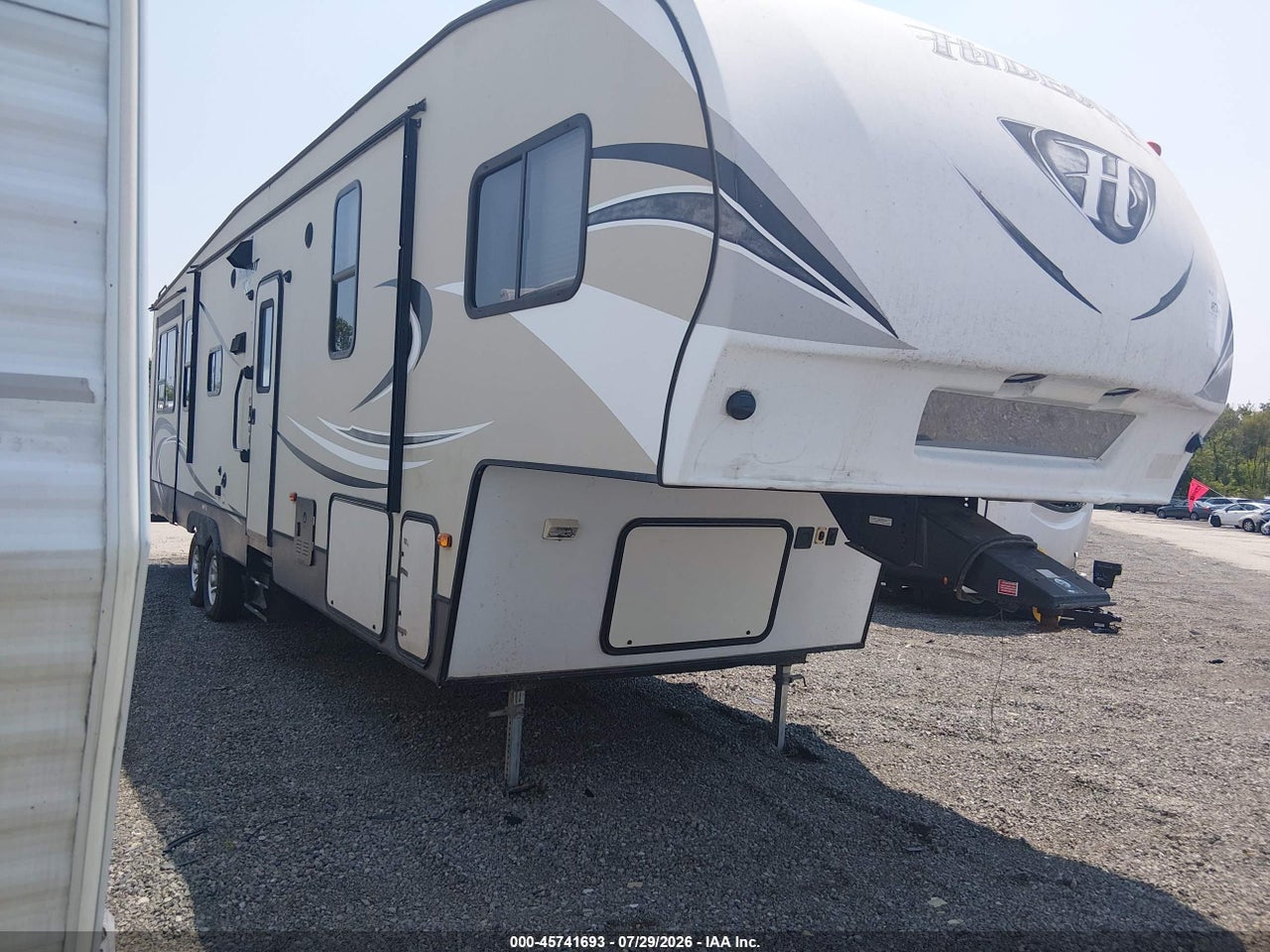 4YDF31528G7****** · 2016 KEYSTONE TRAVEL TRAILER