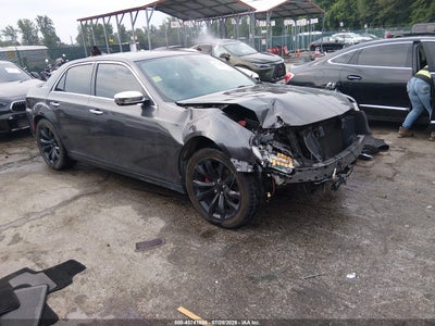 2C3CCAEG9KH****** · 2019 CHRYSLER 300 LIMITED