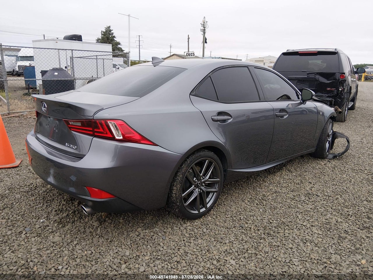 2016 LEXUS IS 350 · 4/11