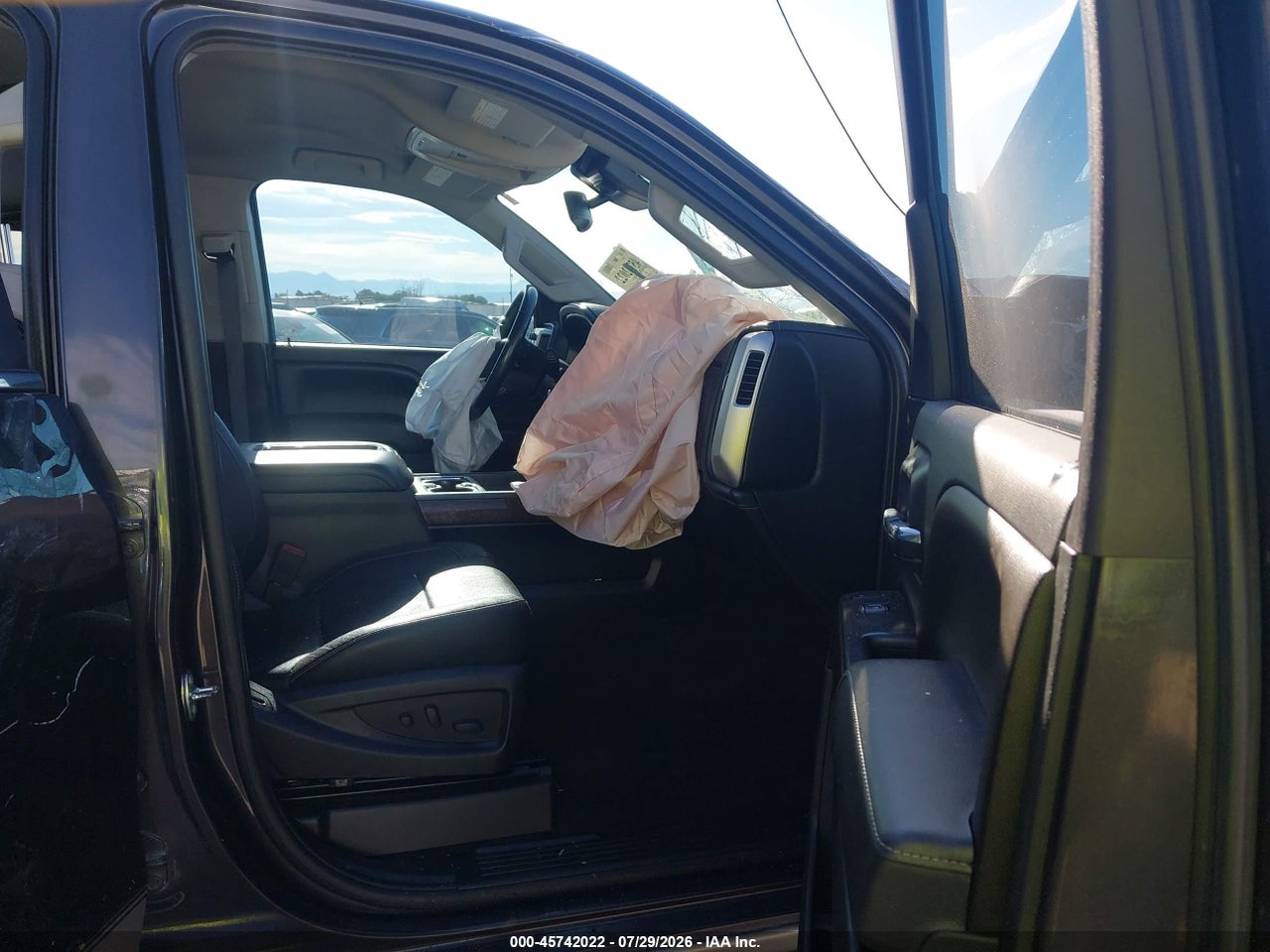2015 GMC SIERRA 2500HD AVAILABLE WIFI SLT · 5/11