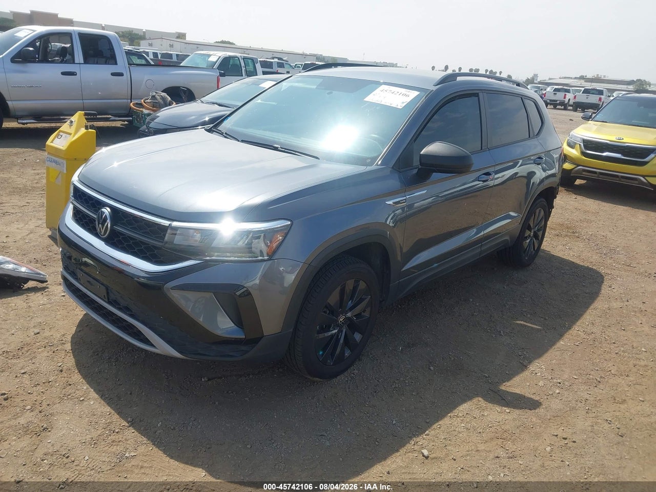 2022 VOLKSWAGEN TAOS 1.5T S · 2/11