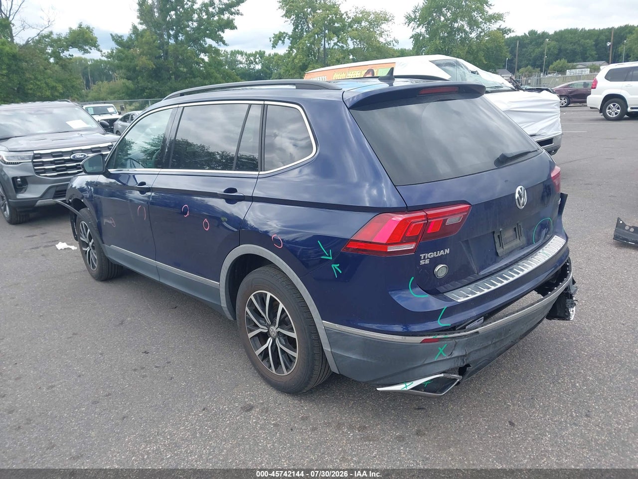 2021 VOLKSWAGEN TIGUAN 2.0T SE/2.0T SE R-LINE BLACK/2.0T SEL · 3/11